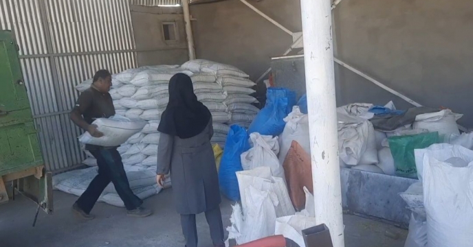 بازدید از انبار کارگزاران توزیع کودهای کشاورزی استان کهگیلویه و بویراحمد