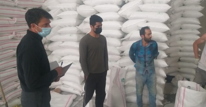 تامین و توزیع 75 تن کود کشاورزی اوره به کارگزاران شهرستان چالدران