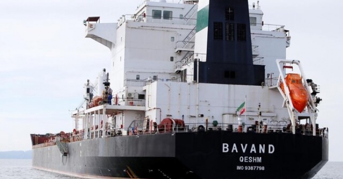 پهلو گیری کشتی باوند در اسکله عسلویه بوشهر به منظور حمل کود شیمیایی اوره به مقصد بندر امام