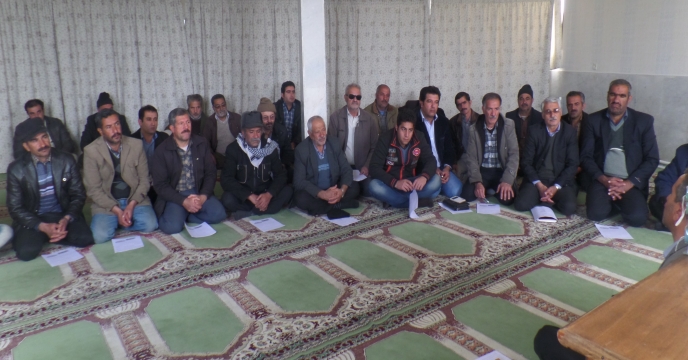 كارگاه آموزشِی تعذیه گیاهی و نقش آن در کنترل تنش‌های محیطی در شهركرد برگزار شد