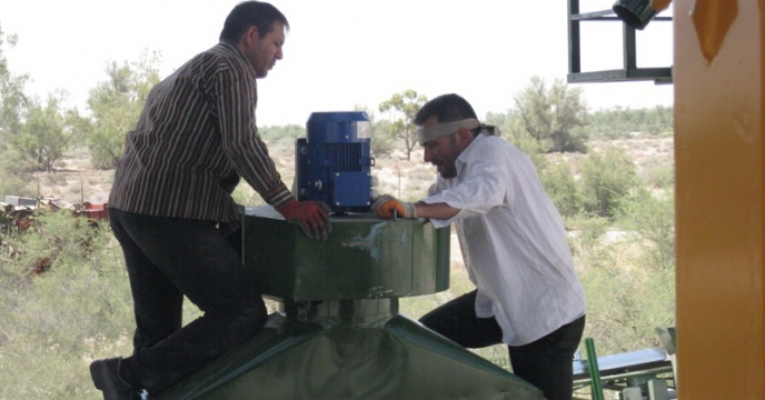  گزارش تصویری از نصب دستگاه بوجاری در استان هرمزگان