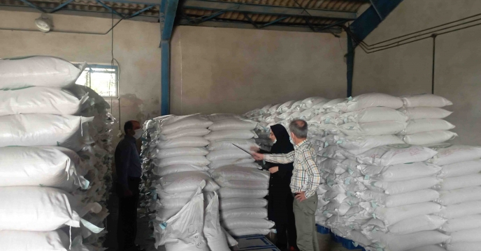 بازدید رئیس اداره بذر و کارشناسان حفظ و نباتات استان از سایت انبار های بذر
