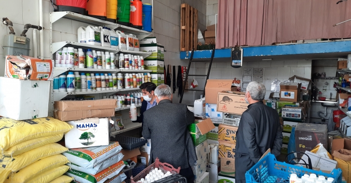 بازدید از فروشگاه عرضه مواد کودی در استان یزد