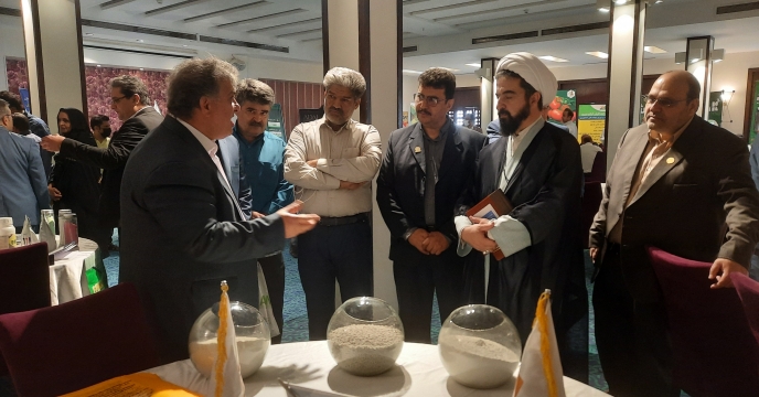 برگزاری همایش آموزشی ترویجی و معرفی سبد کودی در یزد