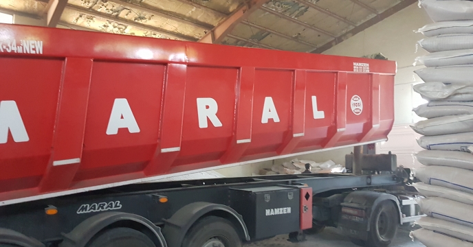 کشاورزان شهرستان سلماس مقدار 5337 تن کود با قیمت یارانه ای دریافت کردند