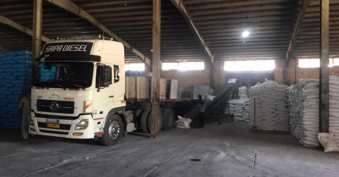 تأمین و حمل 25 تن کود شیمیایی اوره از مبدا بوشهر به شهرستان مهاباد