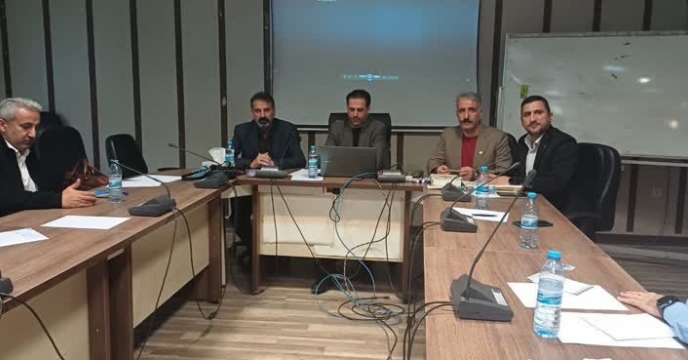 برگزاری دوره آموزشی آشنایی با قوانین ومقررات بیمه و مالیاتی