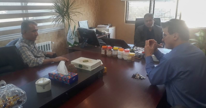 نشست مهندس نودهقان (کارشناس امور استانها) با مدیر شرکت خدمات حمایتی کشاورزی استان گیلان