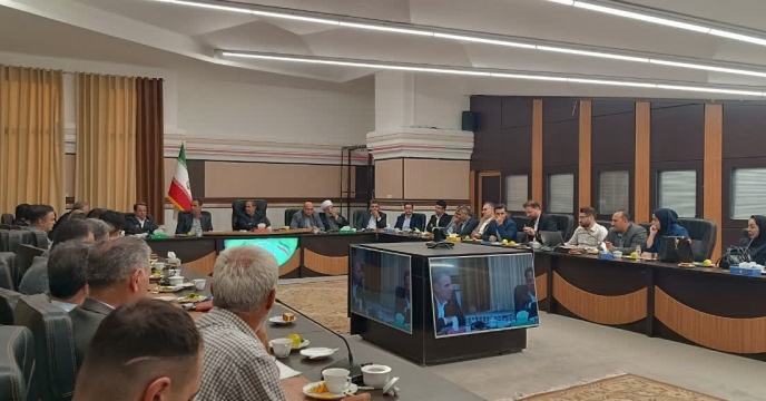 حضور مدیر شرکت خدمات حمایتی کشاورزی استان قزوین در نشست تشکلهای تعاونی روستایی استان