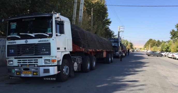 تخلیه مقدار 112 تن کود اوره  ارسالی از  مرودشت شیراز  در انبار سازمانی آذربایجان غربی