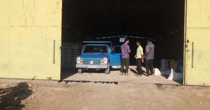 بازدید گروه پایش از انبار کارگزاری تعاونی روستایی کره بند شهرستان بوشهر