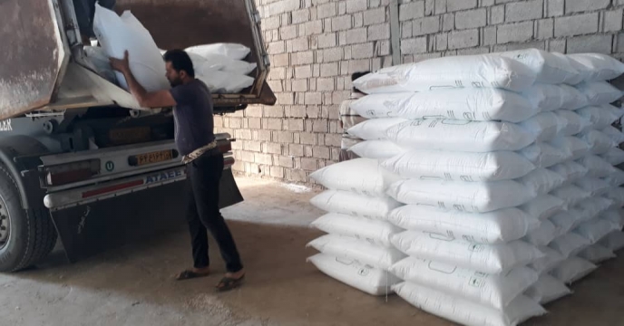 تأمین و توزیع  ۹۲۴ تن انواع کود شیمیایی در شهرستان تنگستان