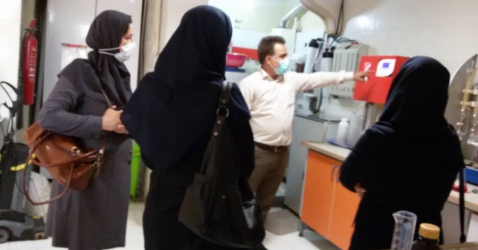 بازدید مدیر امورفنی و بهبود کیفیت بذر ونهال وضعیت از دستگاه های کود پاش استان تهران