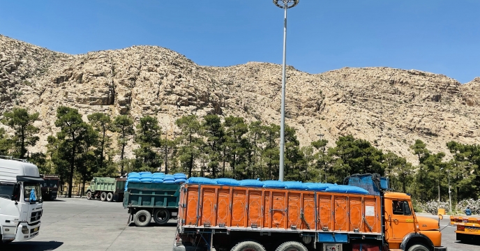 تأمین و ارسال کود شیمیایی اوره  به مقصد انبار کارگزاران استان گلستان