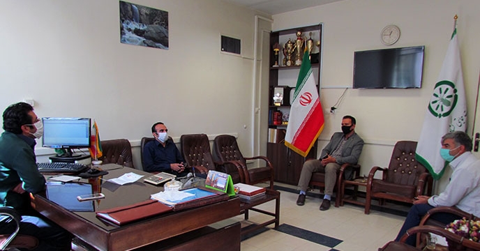 بازدید کارگزاران شهرستان رزن با مدیریت شرکت خدمات حمایتی کشاورزی استان همدان