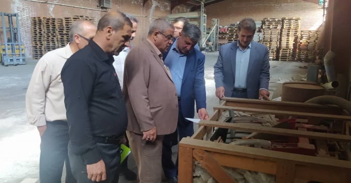 بازدید مدیر امور ماشین ها و ادوات کشاورزی از انبارهای کود و بذر و تجهیزات و دستگاهها و ماشین آلات استان آذر بایجان شرقی