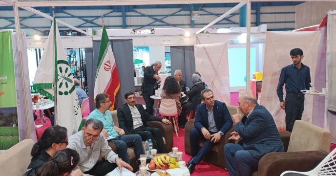 حضور چشمگیر بازدیدکنندگان از غرفه شرکت خدمات حمایتی کشاورزی استان گلستان