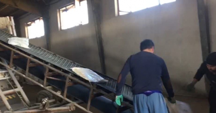 تامین. و‌توزیع‌‌‌ مقدار۳۰۵ تن کود سوپر فسفات ساده برای توزیع به کشاورزان شهرستان ‌گمیشان درمهر  ماهه سال جاری