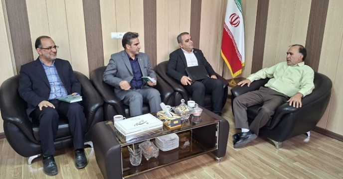 جلسه اعضای هیئت مدیره بانک کشاورزی با مدیر شرکت خدمات حمایتی کشاورزی استان زنجان 