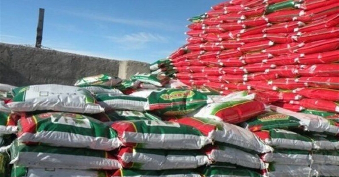 ورود محموله 600 تنی کود سوپر فسفات به گلستان