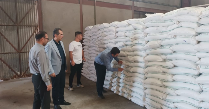۸۰۰تُن کود شیمیایی در گلستان آنالیز و نمونه برداری کیفی شد
