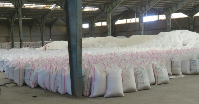 توزیع 175 تن کود کشاورزی بین انبار کارگزاران شهرستان ورزنه در شهریور ماه سال 1404 در استان اصفهان  انجام شد. توزیع 175 تن کود کشاورزی بین انبار کارگزاران شهرستان ورزنه در شهریور ماه سال 1404 در استان اصفهان  انجام شد.