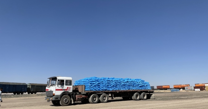 تأمین و ارسال کود شیمیایی اوره به مقصد انبار کارگزاران استان آذربایجان غربی