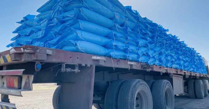 حمل و ارسال 1300 تن کود ازته از مبدأ فارس به مقصد استان سیستان و بلوچستان
