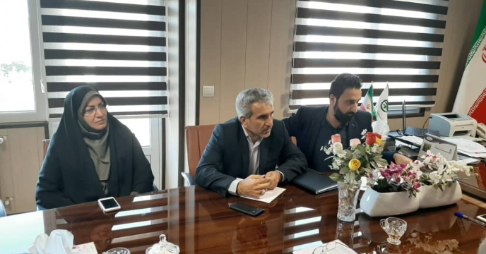 جلسه مدیر امور اداری ستاد پیرامون مناقصه نیروهای خدماتی در استان قزوین