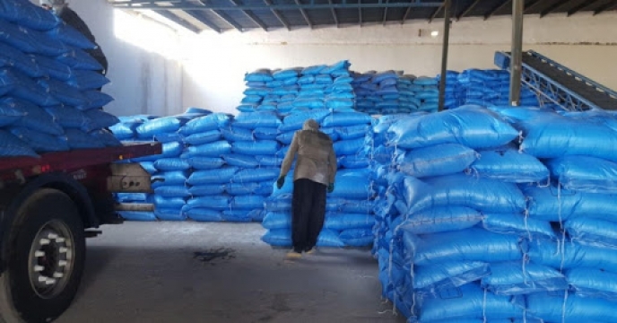 توزیع 400 تن  انواع کود شیمیایی در شهرستان عجب شیر استان آذربایجان شرقی