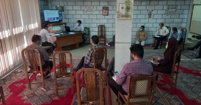 تخلیه کود فله  در انبارهای شرکت خدمات حمایتی کشاورزی استان گیلان