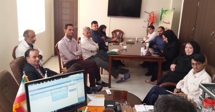 برگزاری جلسه صمیمانه در استان سمنان