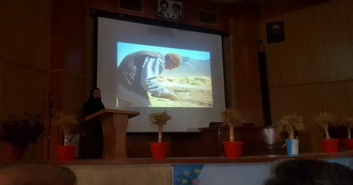 نخستین گرد همایی برنامه ریزی کشت پاییزه در استان مرکزی