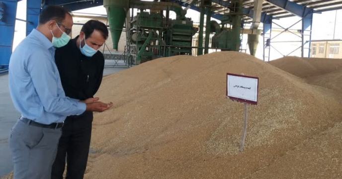 تحویل سند املاک مازاد شرکت خدمات حمایتی کشاورزی آذربایجان غربی