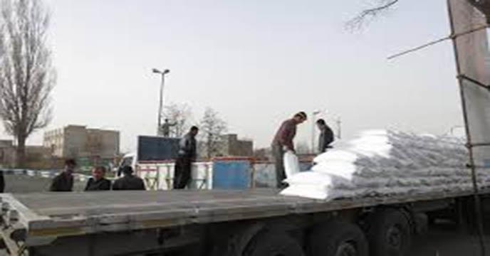 توزیع 68 تن انواع کود شیمیایی از طریق کارگزاری تعاونی ذرت کاران در شهرستان اسدآباد