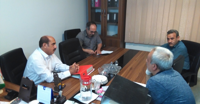 برگزاری جلسه با پیمانکار خدماتی استان البرز