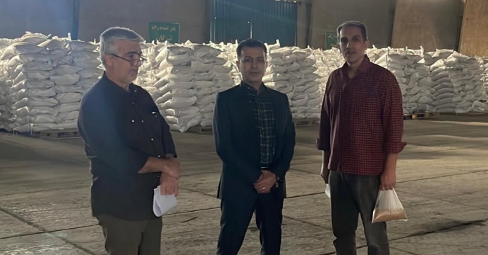 بازدید  مدیر شرکت خدمات  حمایتی  کشاورزی استان گلستان از انبار  بذر گندم  استحصال  شده  