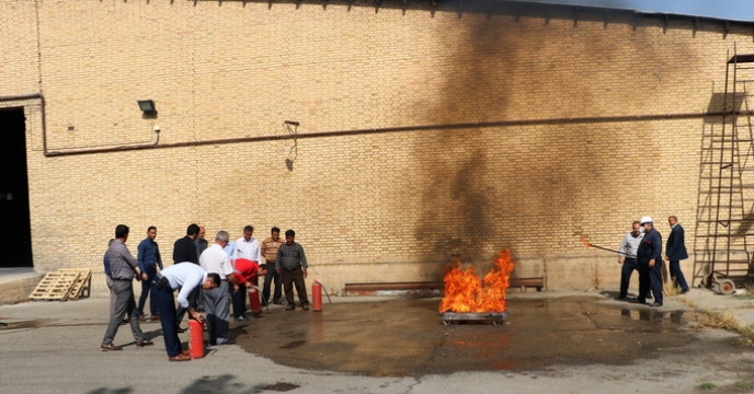 تشکیل کارگاه آموزشی آتش نشانی در استان آذربایجان غربی