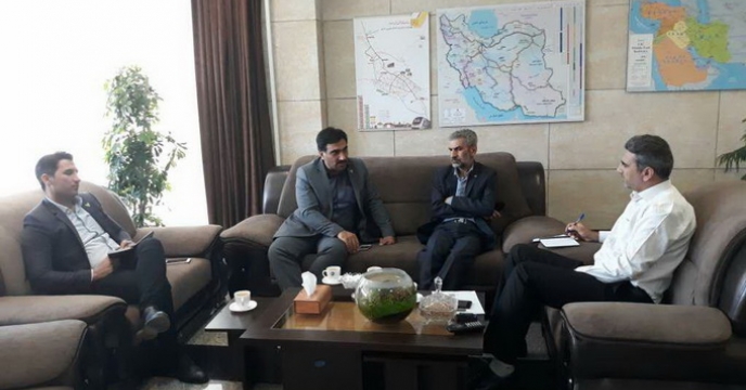 برگزاری جلسه مدیریت شرکت خدمات حمایتی کشاورزی استان فارس با مدیر کل و معاونین راه آهن استان