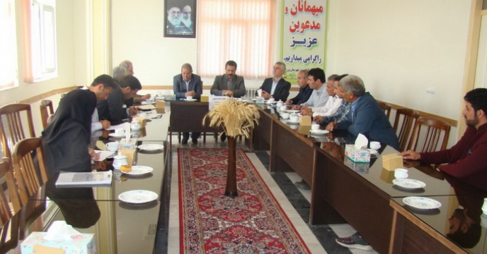 جلسه کمیته هماهنگی توزیع نهاده های کشاورزی در شهرستان ورزقان استان آذربایجان شرقی