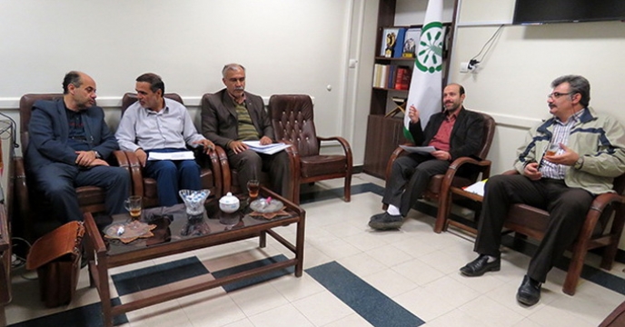 جلسه بررسی روند فروش و توزیع بذر تولیدی گندم در شرکت خدمات حمایتی کشاورزی استان همدان برگزار شد 