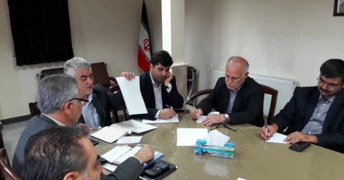 جلسه ی کمیته توزیع کود در شرکت خدمات حمایتی کشاورزی استان آذربایجان شرقی