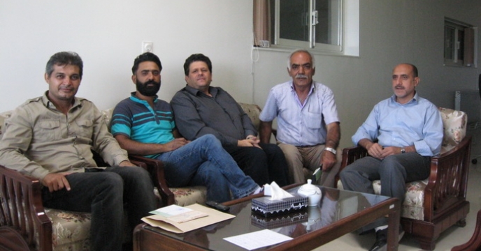 برگزاری جلسه و نشست صمیمی با تولید کنندگان نهال البرز