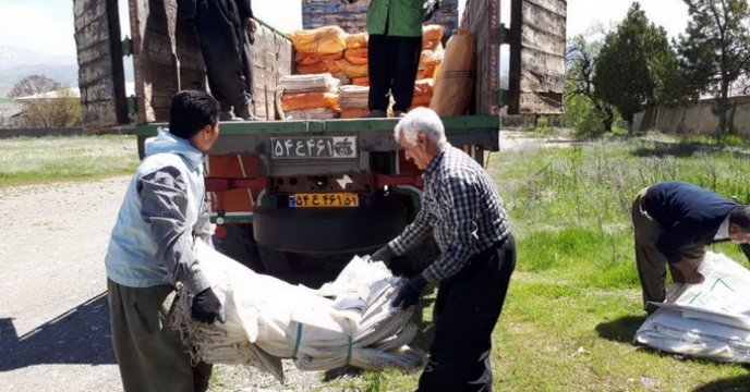تامین و ارسال ۲۸۶ هزار کیسه نایلونی برای احداث سیل بند در خوزستان
