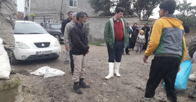 اعزام مدیر و جمعی از کارکنان شرکت خدمات حمایتی کشاورزی استان گلستان به منطقه سیل زده در شهرستان بندر ترکمن