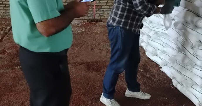  توزیع کود سولفات پتاسیم گرانوله که از شرکتهای معتبر داخلی تامین شده است با توجه به آنالیز قابل قبول آن بلامانع اعلام شد