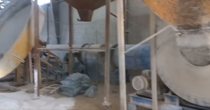 از تولیدات و عملکرد شرکت تولید کننده داخلی کودهای زیستی و آلی برای انعقاد تفاهمنامه بازدید شد