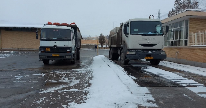 بارگیری کودهای سولفات پتاسیم گرانوله و سوپر فسفات ساده به مقصد شهرستان های فارسان، فرخشهر و لردگان  