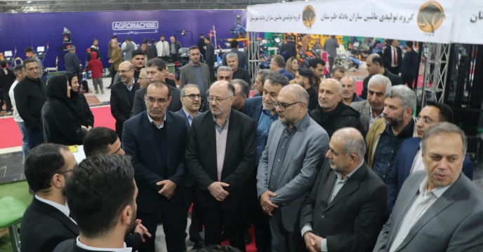  مدیر مازندران در نمایشگاه ماشین آلات کشاورزی و صنایع وابسته جهاد کشاورزی مازندران حضور داشتند