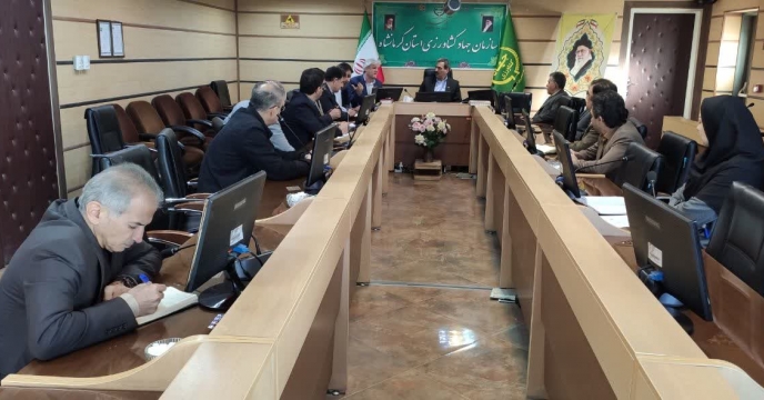 حضور مدیر در جلسه کمیته فنی بذر درسازمان جهادکشاورزی استان کرمانشاه